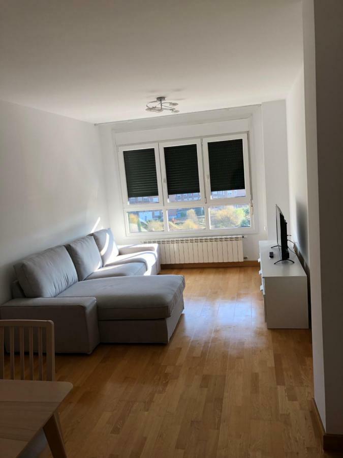 Apartmán Piso Vacacional En Avilés Exteriér fotografie