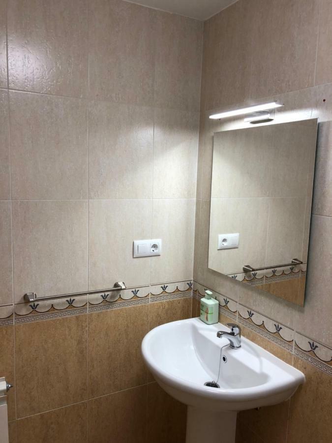Apartmán Piso Vacacional En Avilés Exteriér fotografie
