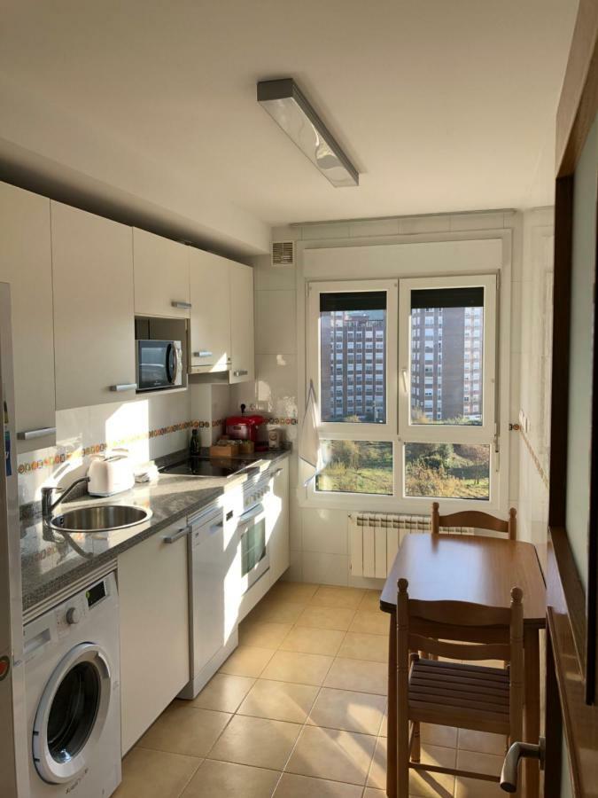 Apartmán Piso Vacacional En Avilés Exteriér fotografie