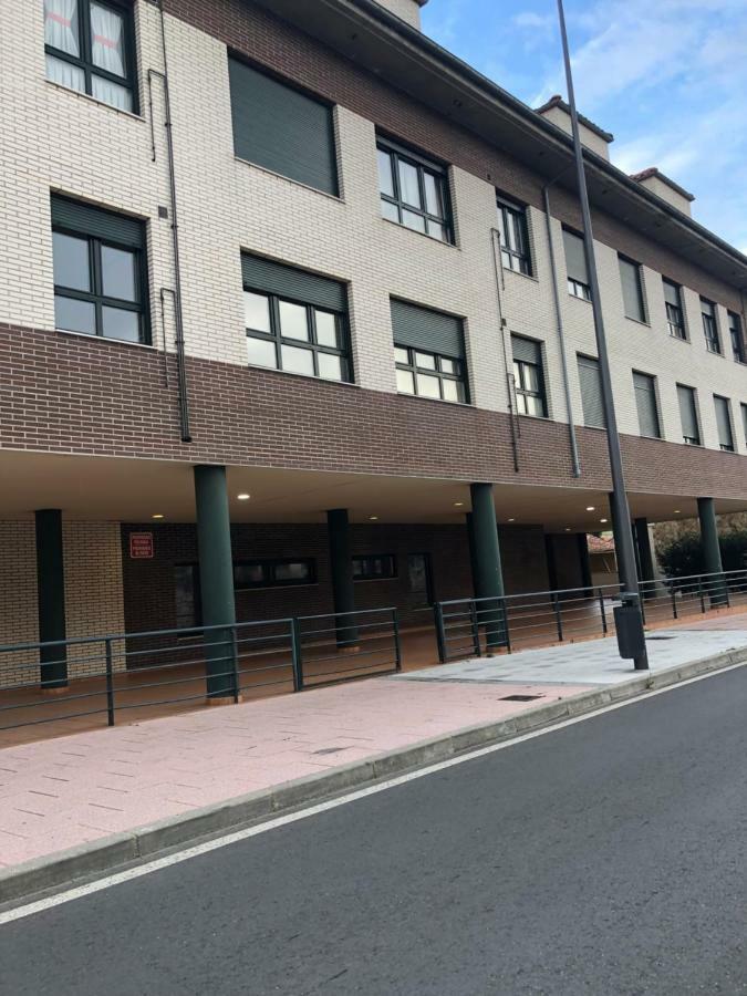 Apartmán Piso Vacacional En Avilés Exteriér fotografie